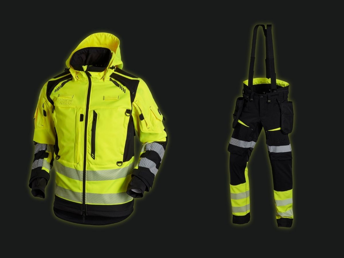 PERFORMANCE collection jacket and trousers